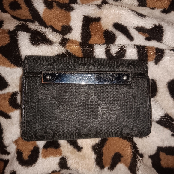 Gucci Canvas Keyholder - Picture 2 of 5